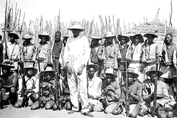 GONDW_Mandume_centre_warriors1916